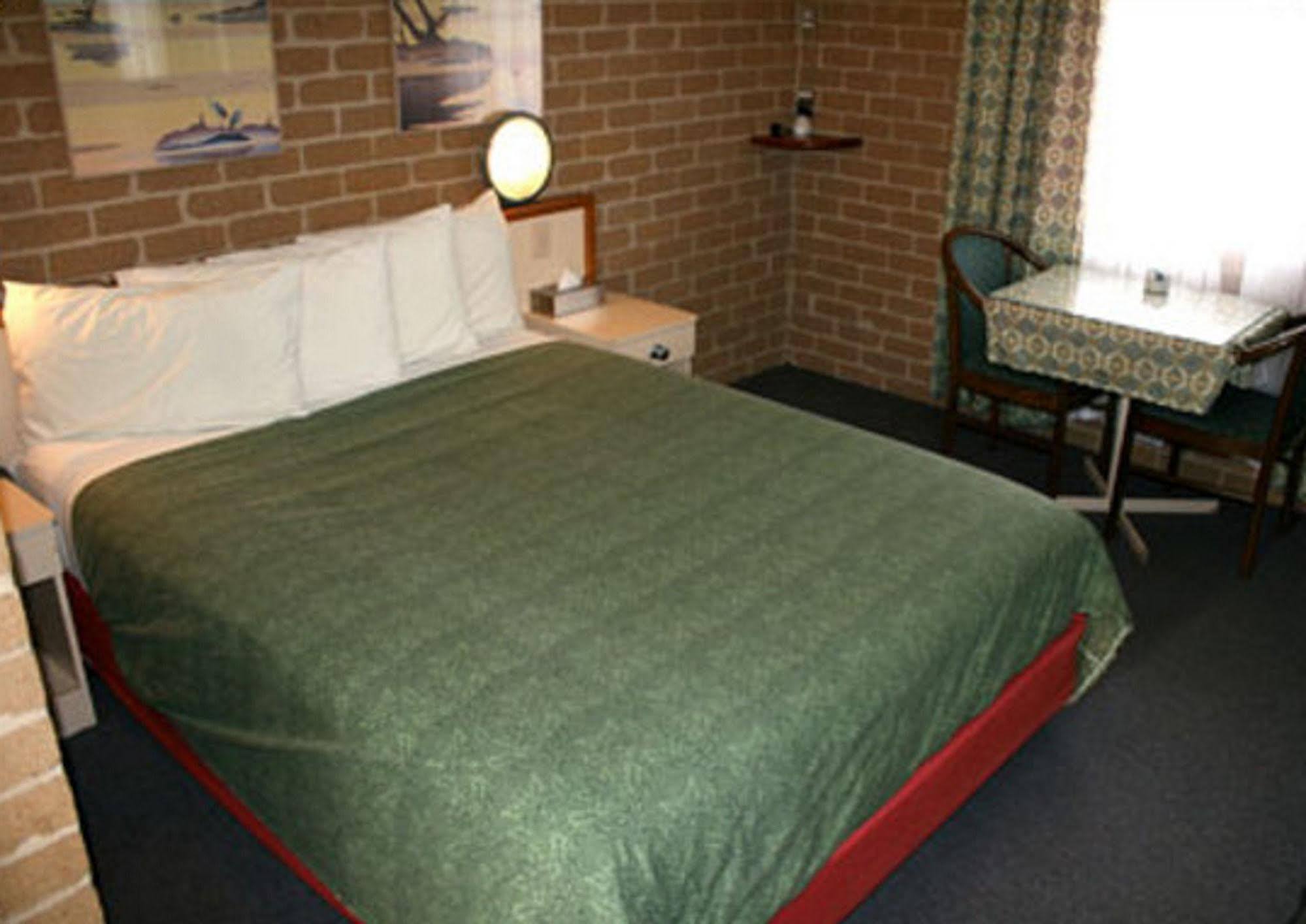 Grand Manor Motor Inn Queanbeyan Luaran gambar
