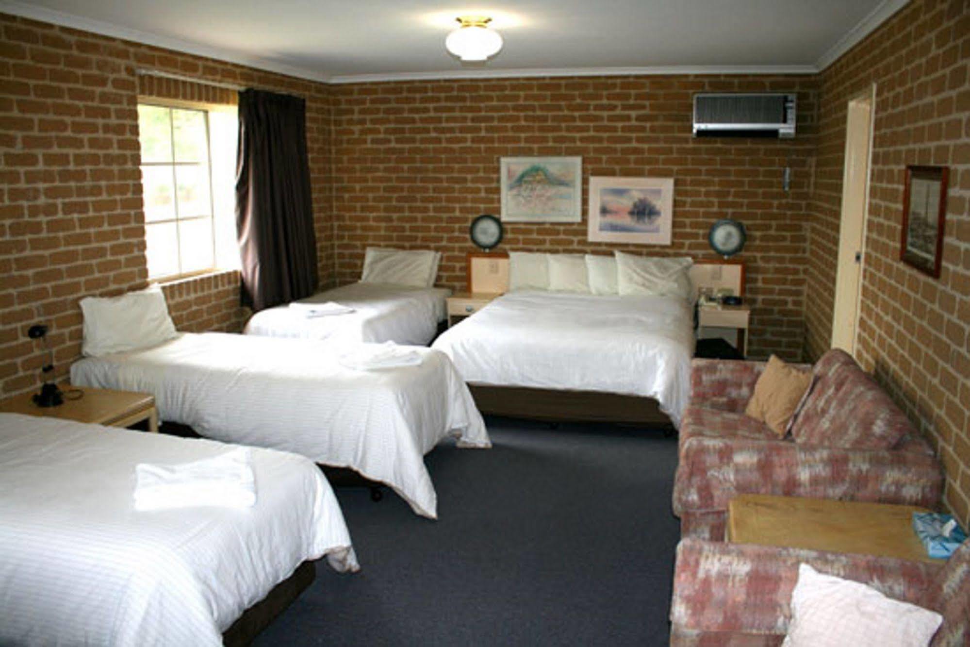 Grand Manor Motor Inn Queanbeyan Luaran gambar