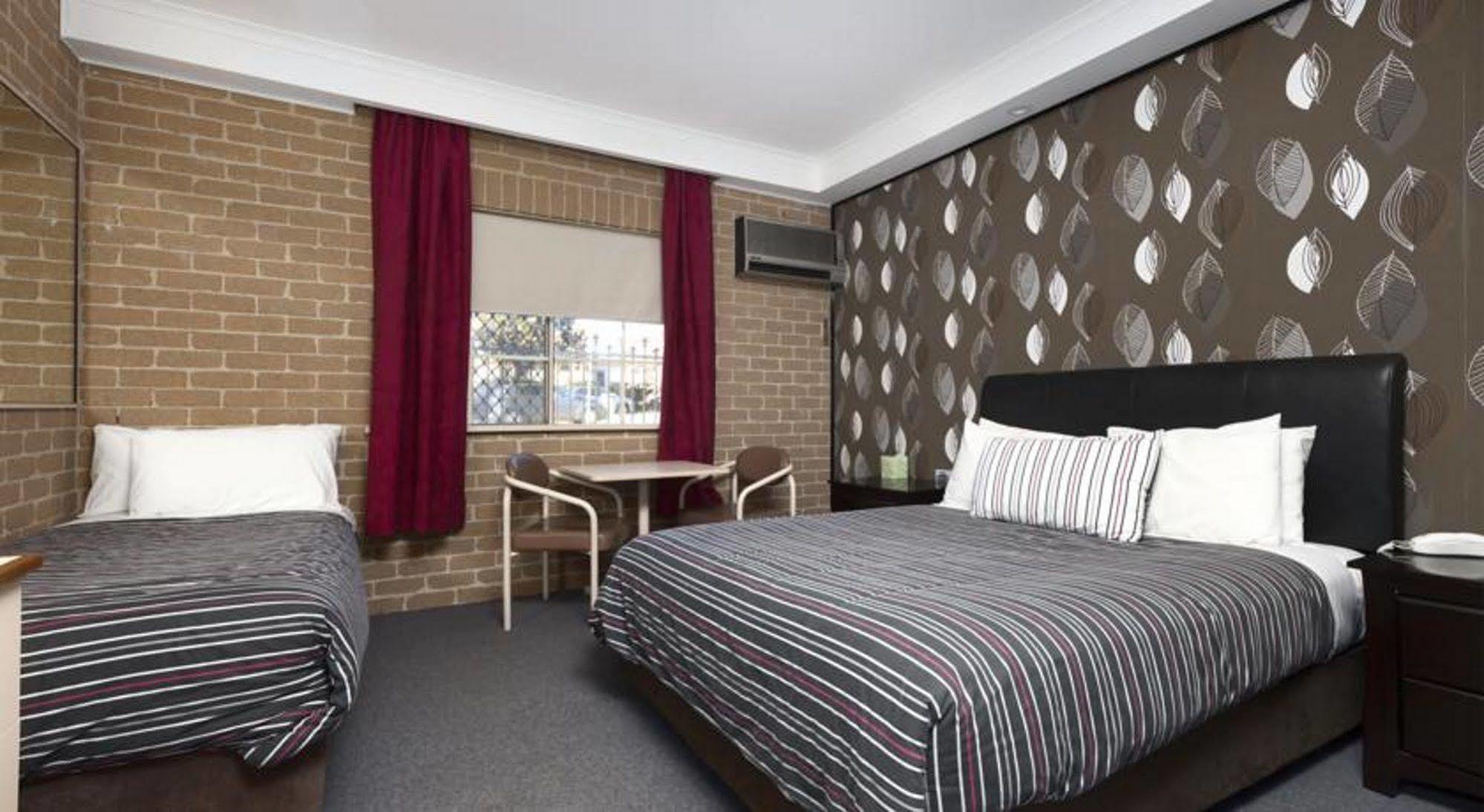 Grand Manor Motor Inn Queanbeyan Luaran gambar